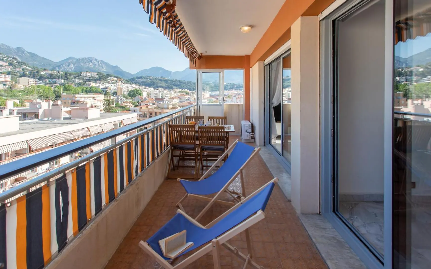 Appartement La Perle 2P Vue Mer Terrasse 2 Mins Plage Garage Clim Roquebrune-Cap-Martin France